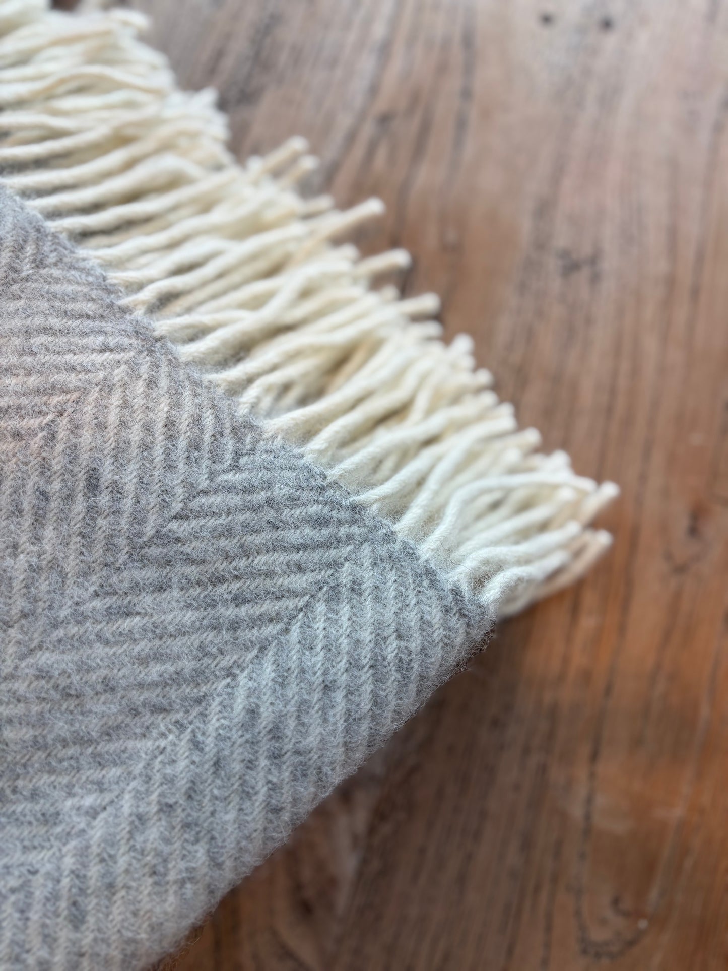 Wolldecke „Fischgrät“